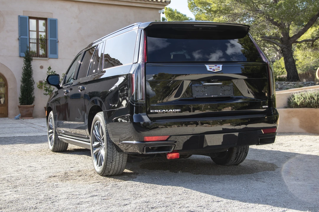 2022 Cadillac Escalade 5th Gen - Image 6 of 31