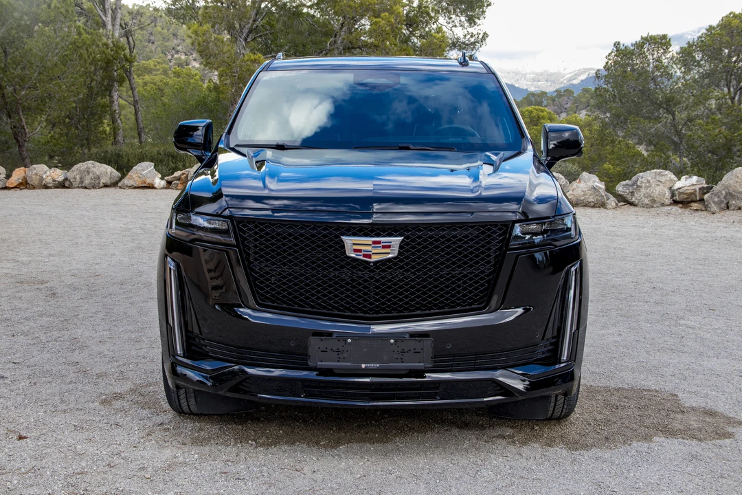 2022 Cadillac Escalade 5th Gen - Image 11 of 31