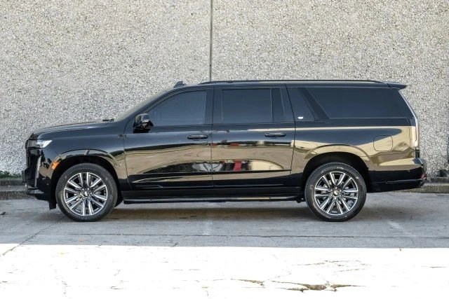 2022 Cadillac Escalade 5th Gen - Image 14 of 21