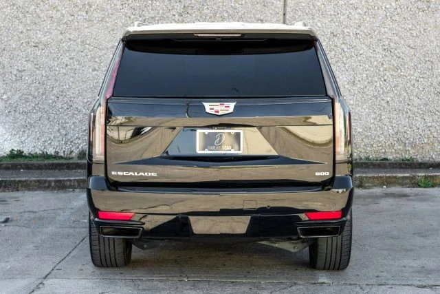 2022 Cadillac Escalade 5th Gen - Image 12 of 21