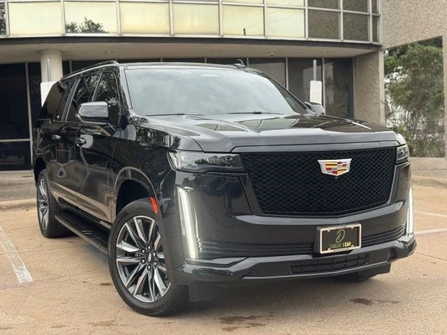 2022 Cadillac Escalade 5th Gen - Image 9 of 21