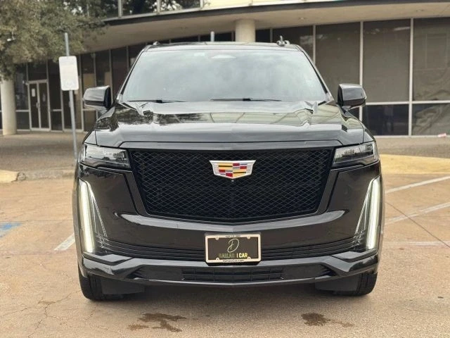 2022 Cadillac Escalade 5th Gen - Image 8 of 21