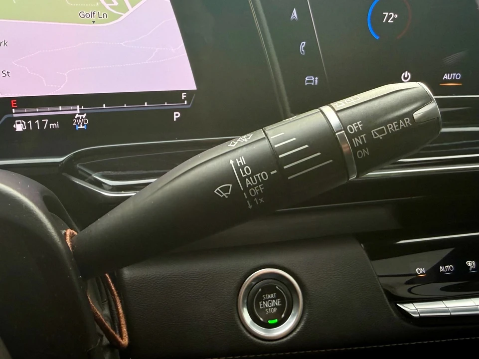2022 Cadillac Escalade 5th Gen - Image 9 of 31