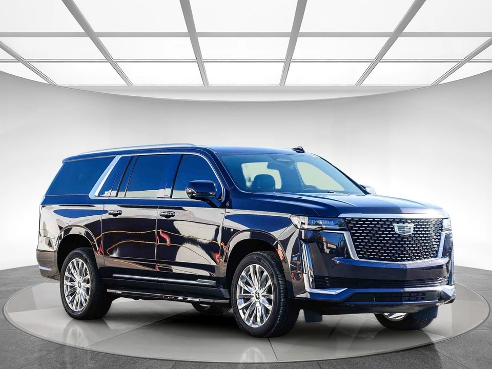 2022 Cadillac Escalade 5th Gen - Image 5 of 12