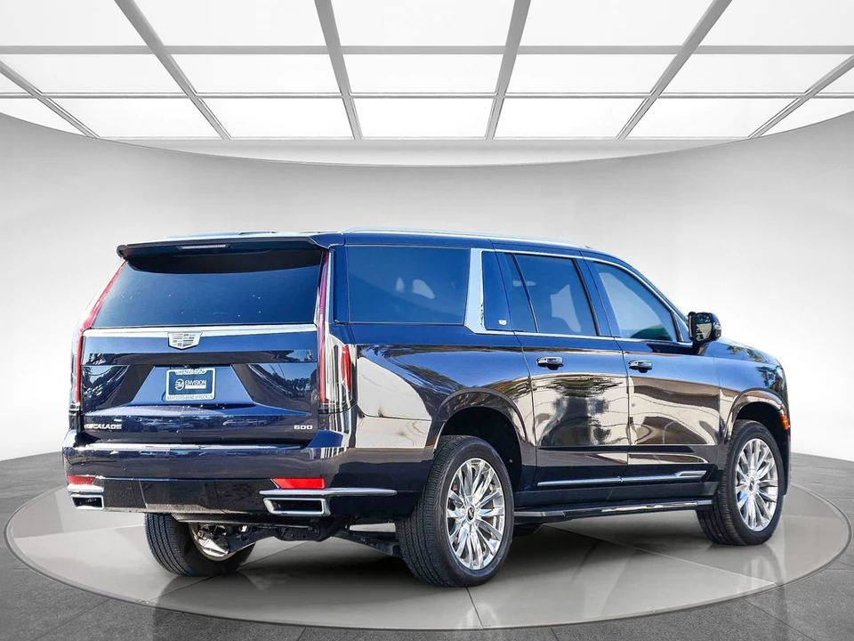 2022 Cadillac Escalade 5th Gen - Image 4 of 12