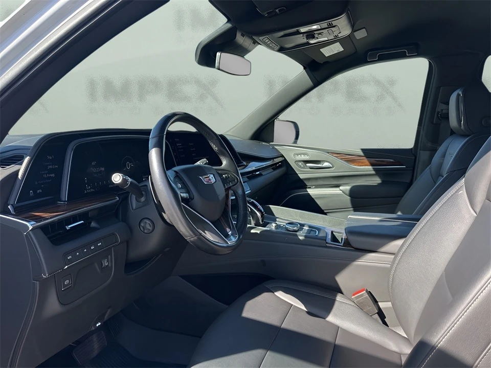 2022 Cadillac Escalade 5th Gen - Image 9 of 12