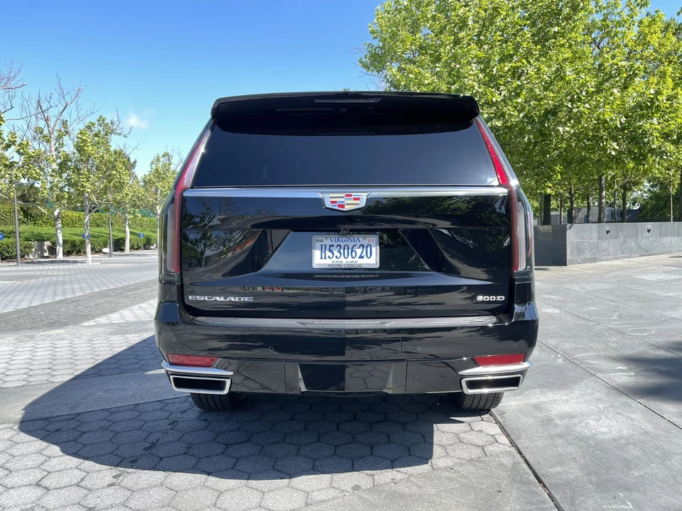 2022 Cadillac Escalade 5th Gen - Image 5 of 17