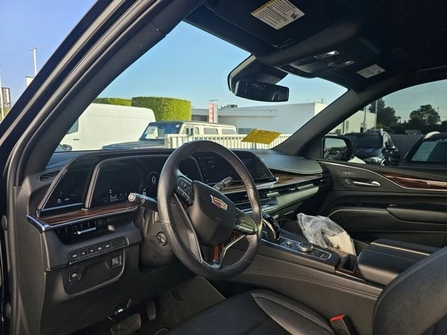 2022 Cadillac Escalade 5th Gen - Image 5 of 12