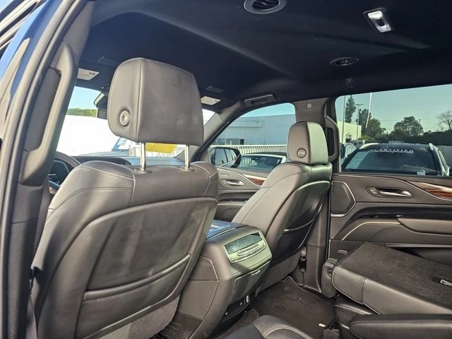 2022 Cadillac Escalade 5th Gen - Image 7 of 12