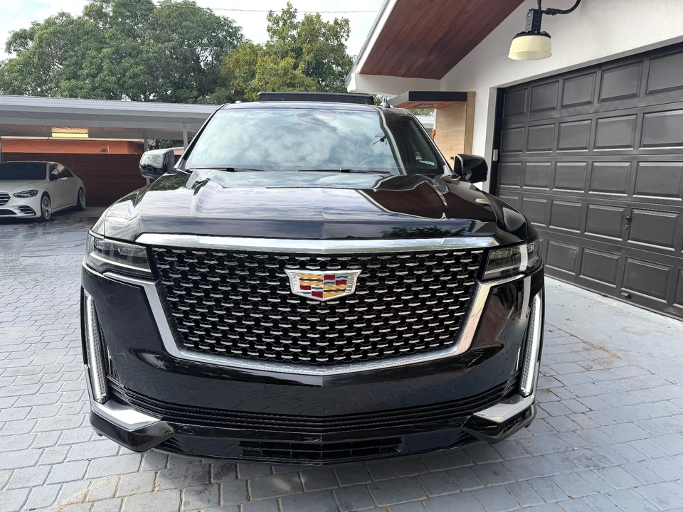 2022 Cadillac Escalade 5th Gen - Image 3 of 21