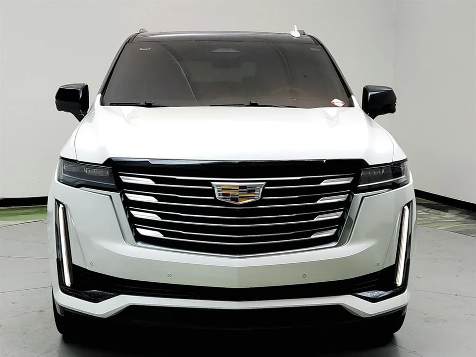 2022 Cadillac Escalade 5th Gen - Image 2 of 12