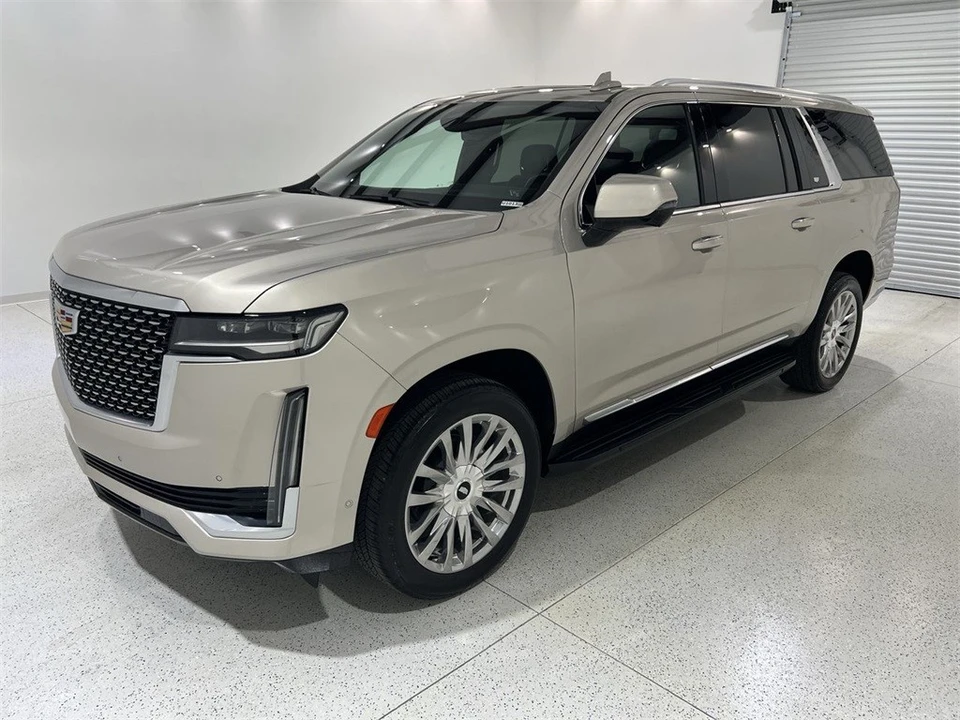 2022 Cadillac Escalade 5th Gen - Image 4 of 12