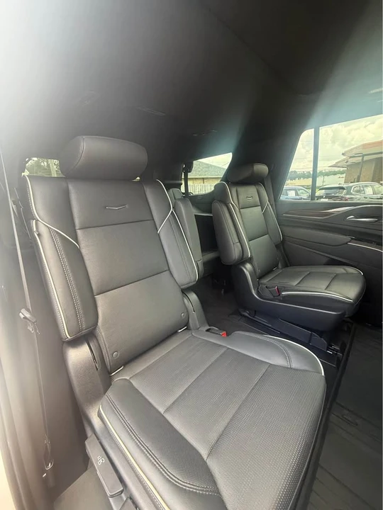 2022 Cadillac Escalade 5th Gen - Image 6 of 13