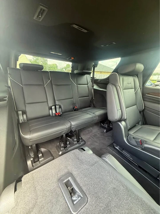 2022 Cadillac Escalade 5th Gen - Image 7 of 13