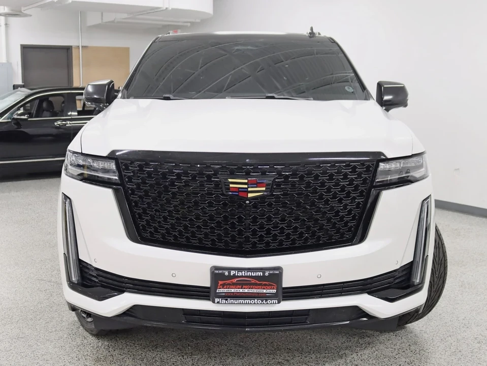 2022 Cadillac Escalade 5th Gen - Image 8 of 21
