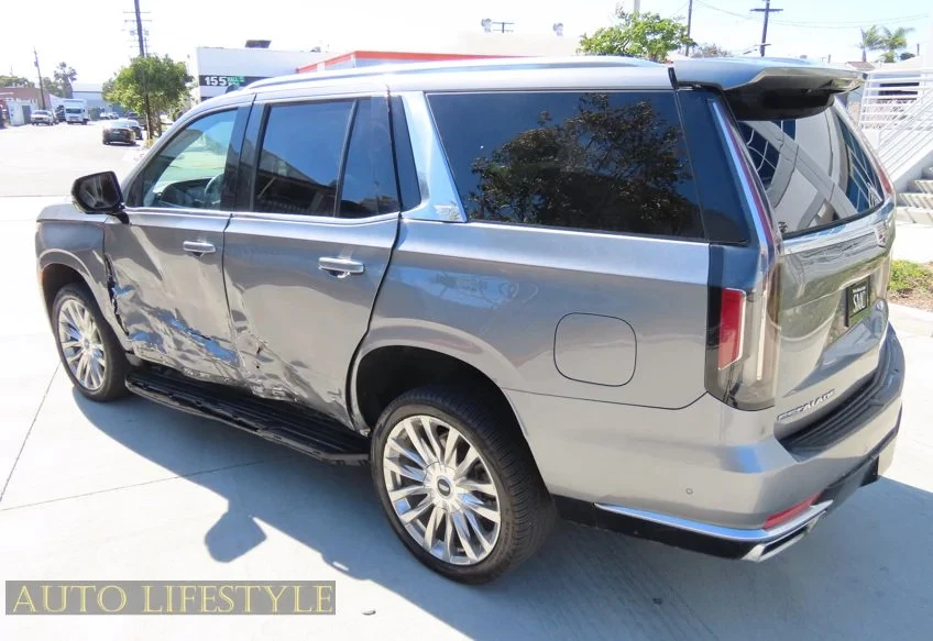 2022 Cadillac Escalade 5th Gen - Image 8 of 21
