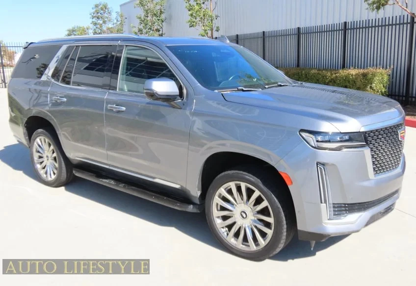 2022 Cadillac Escalade 5th Gen - Image 2 of 21