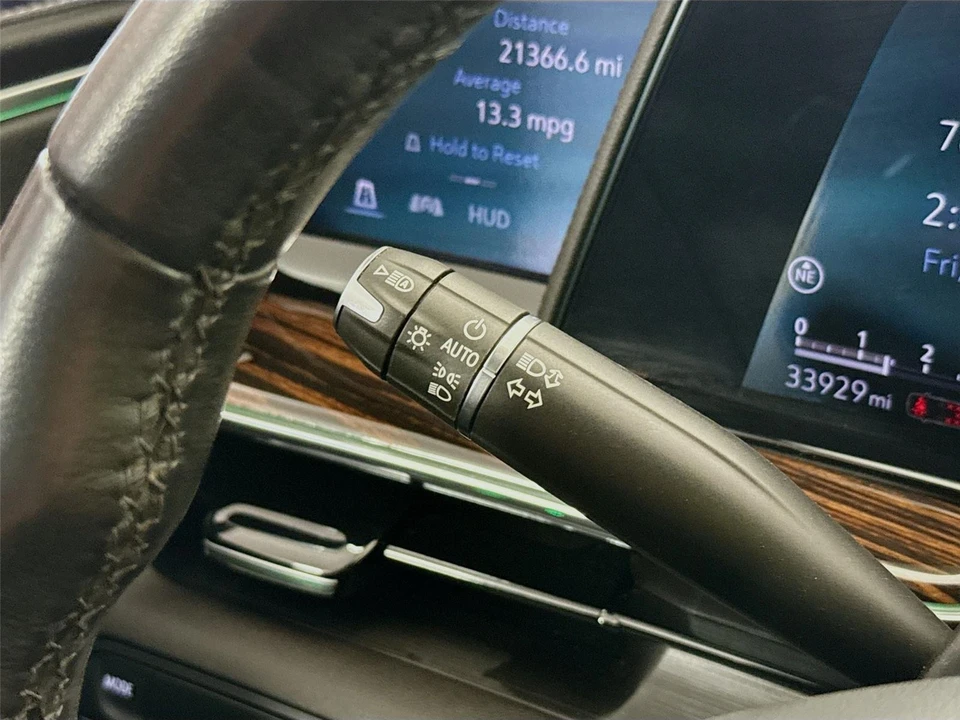 2022 Cadillac Escalade 5th Gen - Image 7 of 14