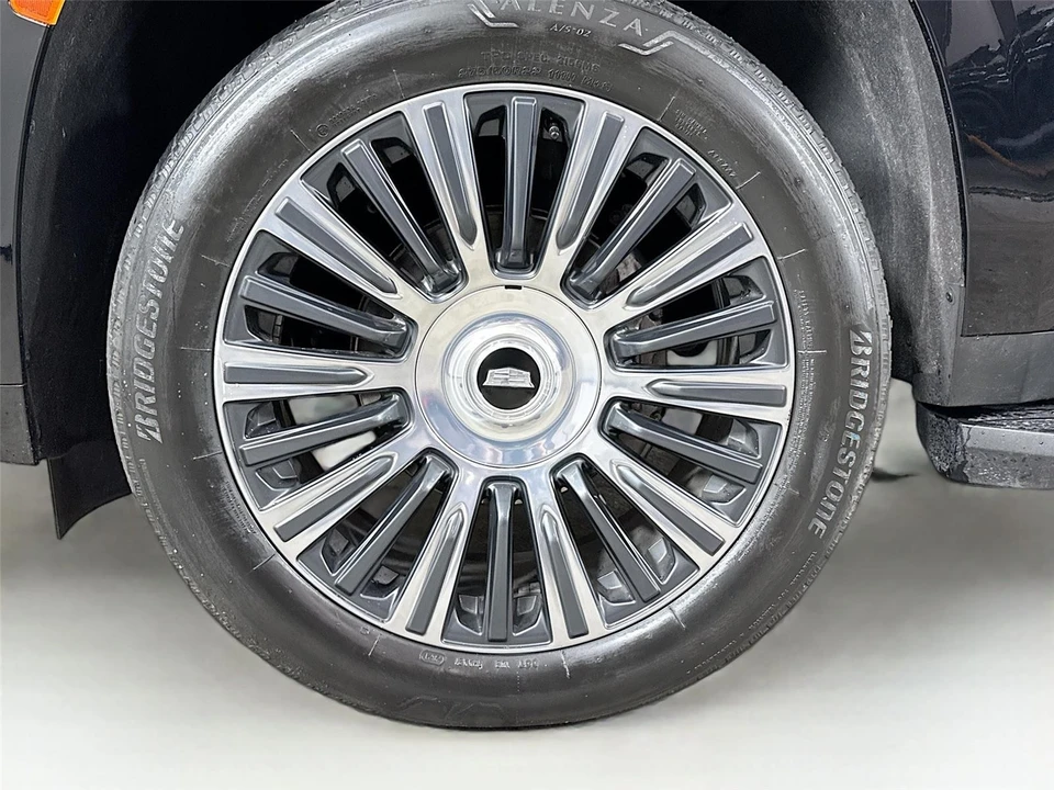 2022 Cadillac Escalade 5th Gen - Image 13 of 14