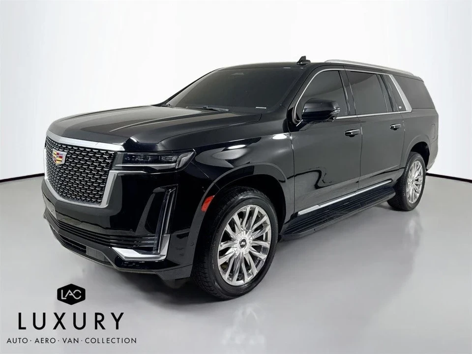2022 Cadillac Escalade 5th Gen - Image 9 of 12