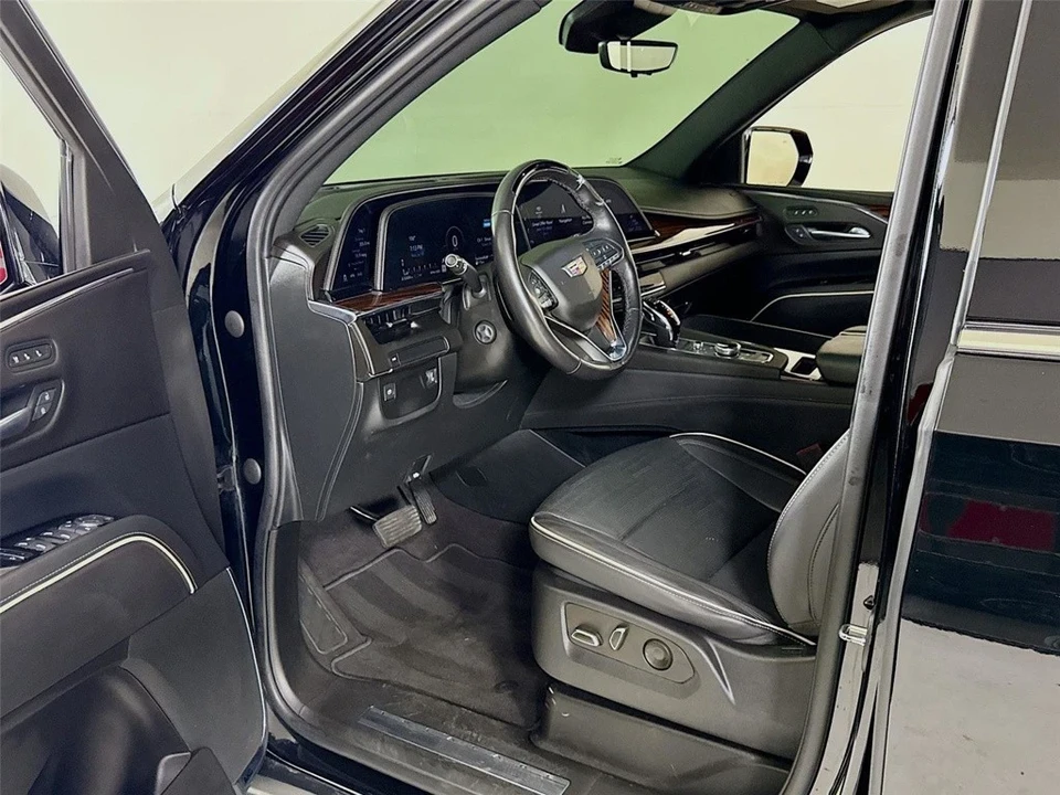 2022 Cadillac Escalade 5th Gen - Image 12 of 12