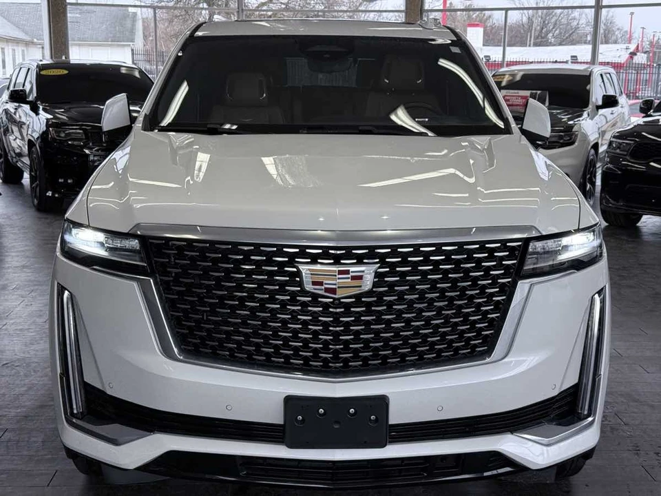 2022 Cadillac Escalade 5th Gen - Image 3 of 12
