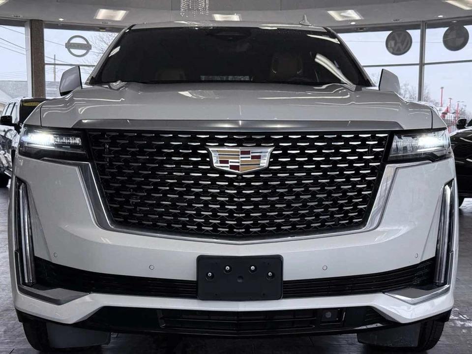 2022 Cadillac Escalade 5th Gen - Image 4 of 12