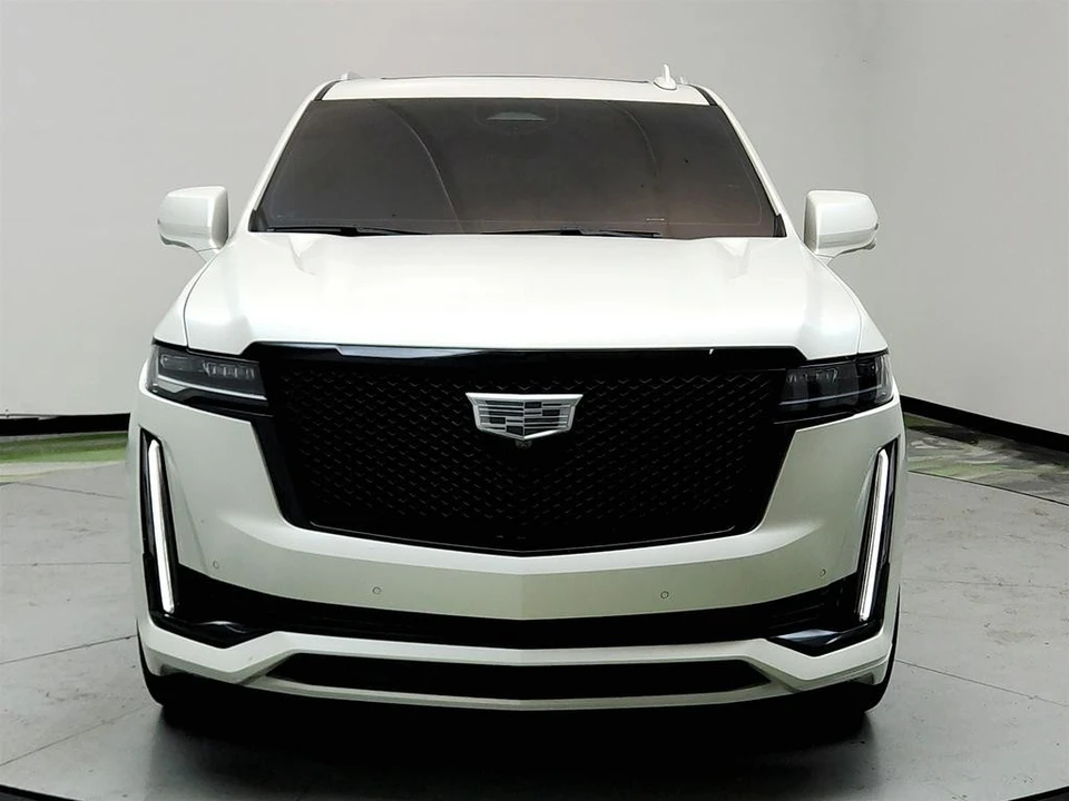 2022 Cadillac Escalade 5th Gen - Image 2 of 12