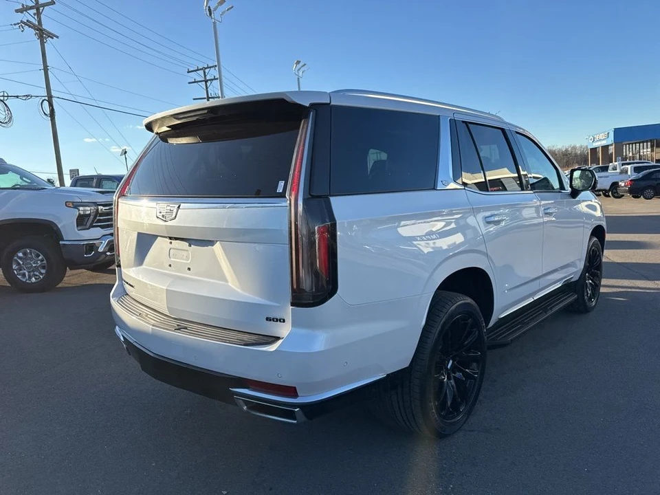 2022 Cadillac Escalade 5th Gen - Image 5 of 12