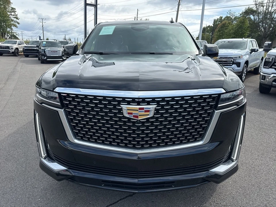 2022 Cadillac Escalade 5th Gen - Image 8 of 12