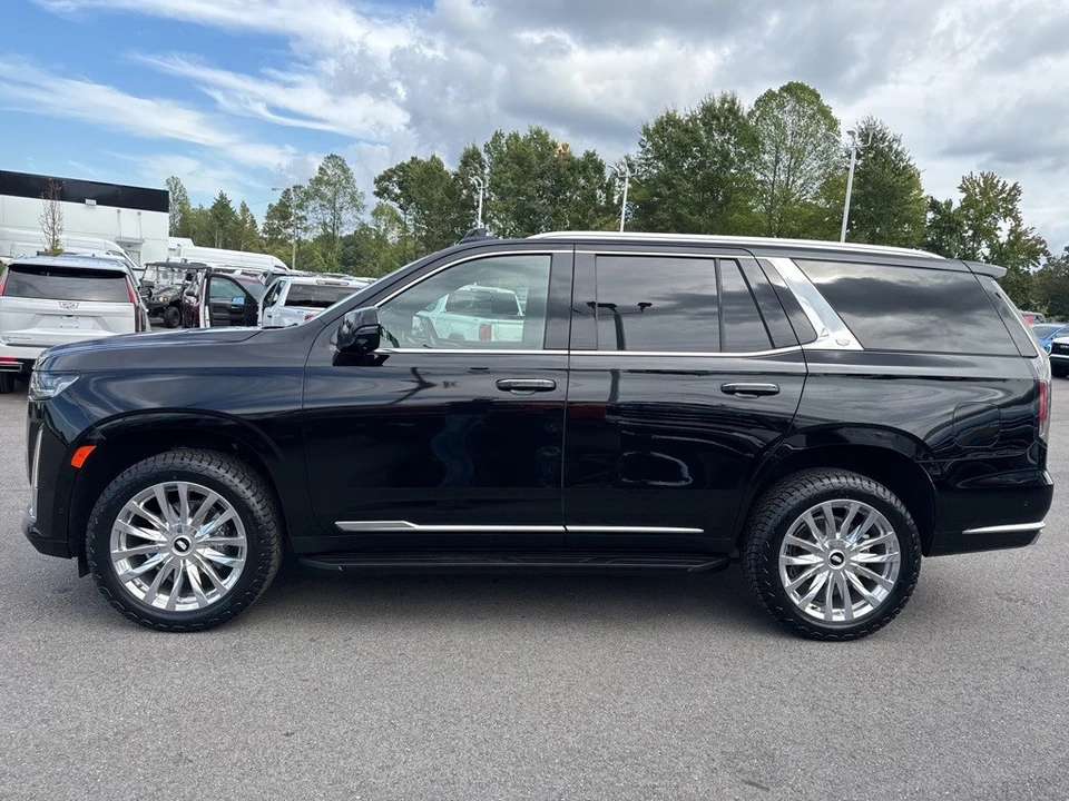 2022 Cadillac Escalade 5th Gen - Image 2 of 12