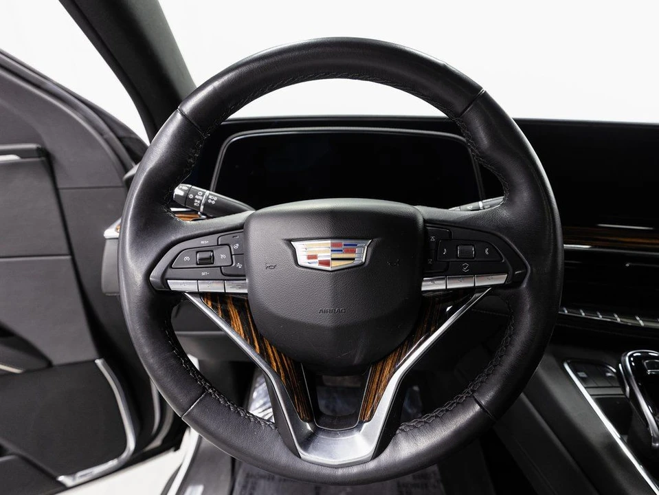 2022 Cadillac Escalade 5th Gen - Image 11 of 21