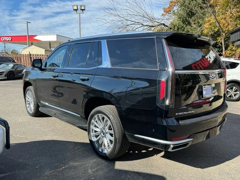 2022 Cadillac Escalade 5th Gen - Image 7 of 12
