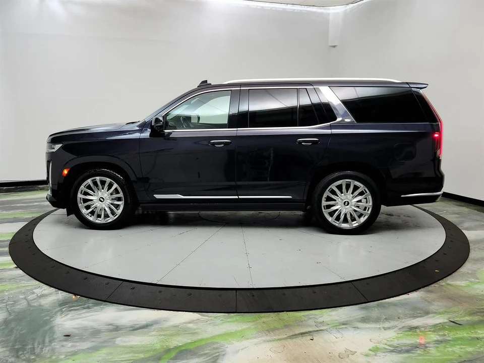 2022 Cadillac Escalade 5th Gen - Image 8 of 21