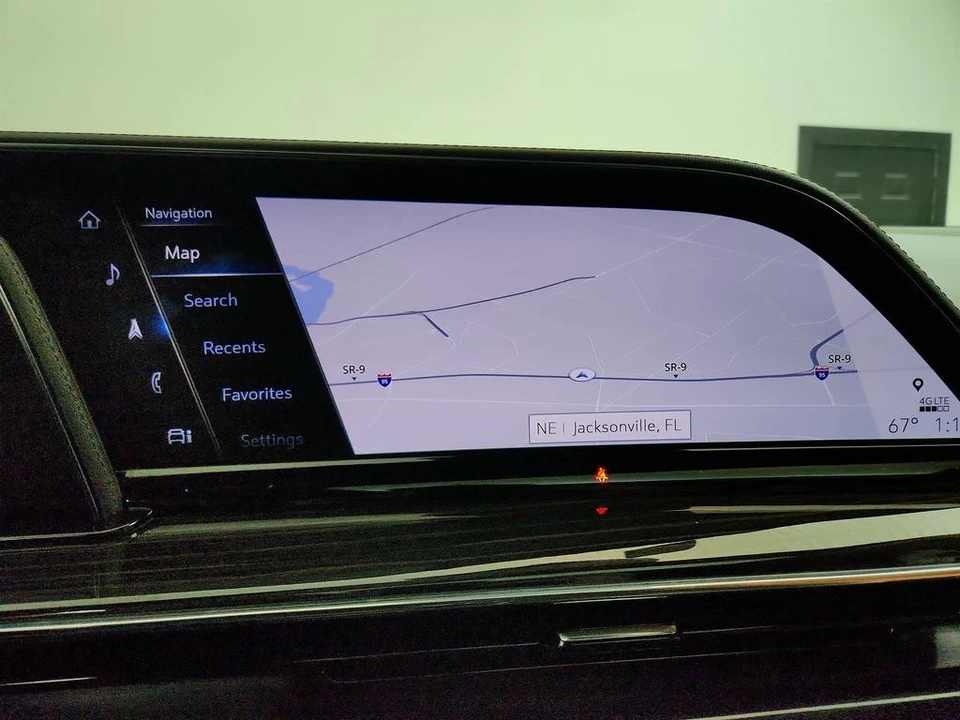 2022 Cadillac Escalade 5th Gen - Image 21 of 21