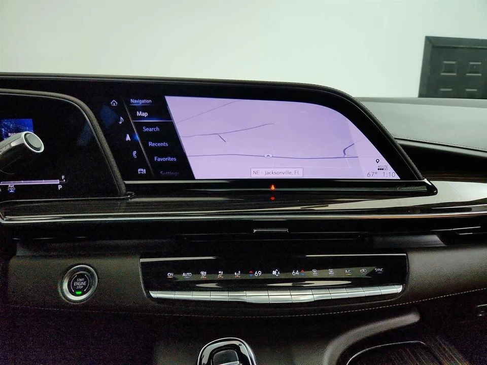 2022 Cadillac Escalade 5th Gen - Image 21 of 21