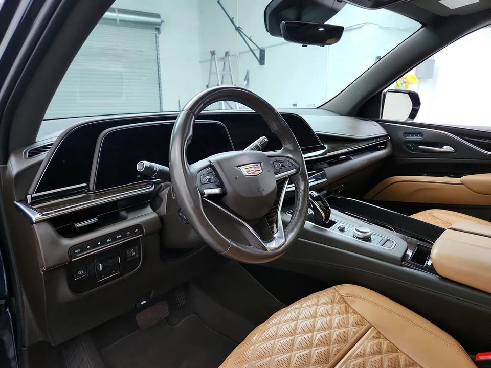 2022 Cadillac Escalade 5th Gen - Image 13 of 21