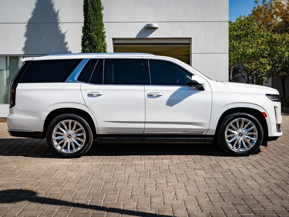 2022 Cadillac Escalade 5th Gen - Image 6 of 21