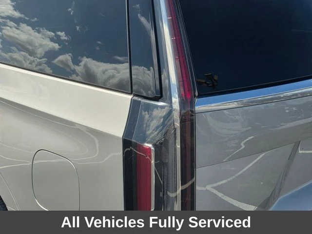 2022 Cadillac Escalade 5th Gen - Image 11 of 21
