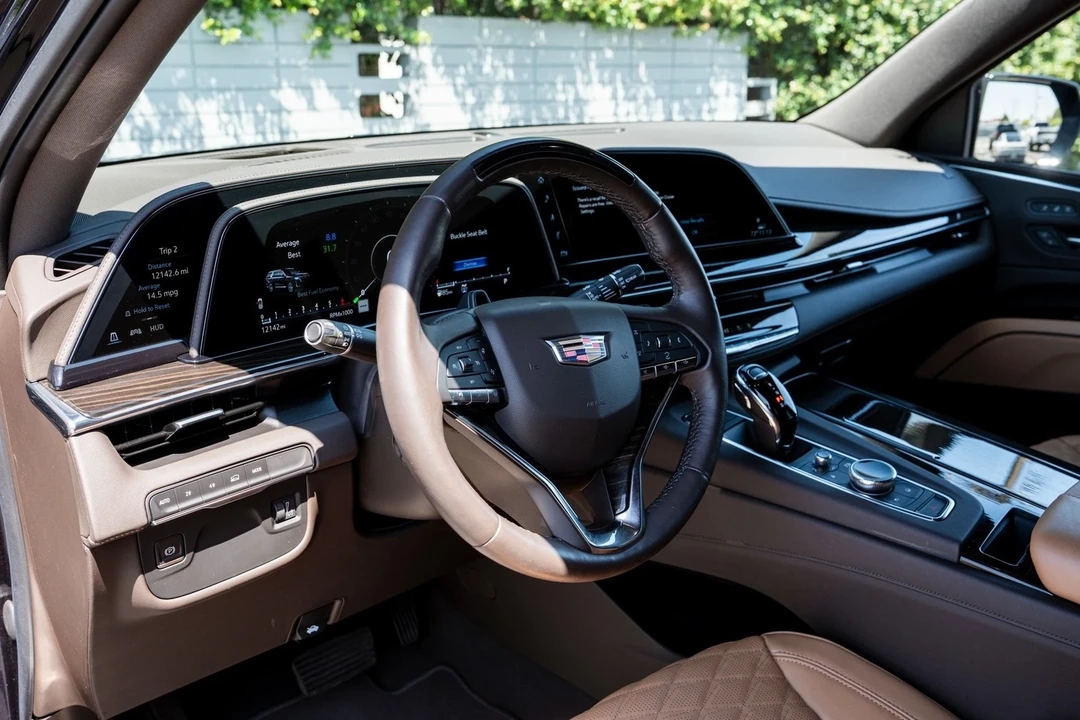 2022 Cadillac Escalade 5th Gen - Image 7 of 21