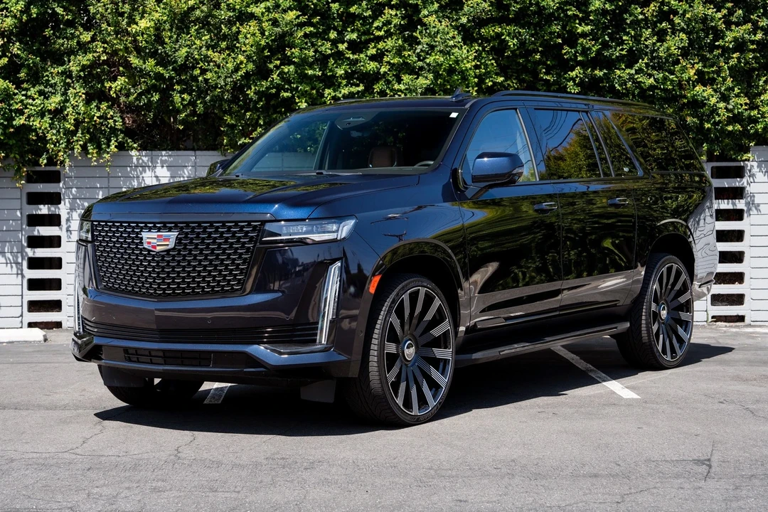 2022 Cadillac Escalade 5th Gen - Image 21 of 21