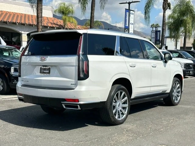 2022 Cadillac Escalade 5th Gen - Image 8 of 12