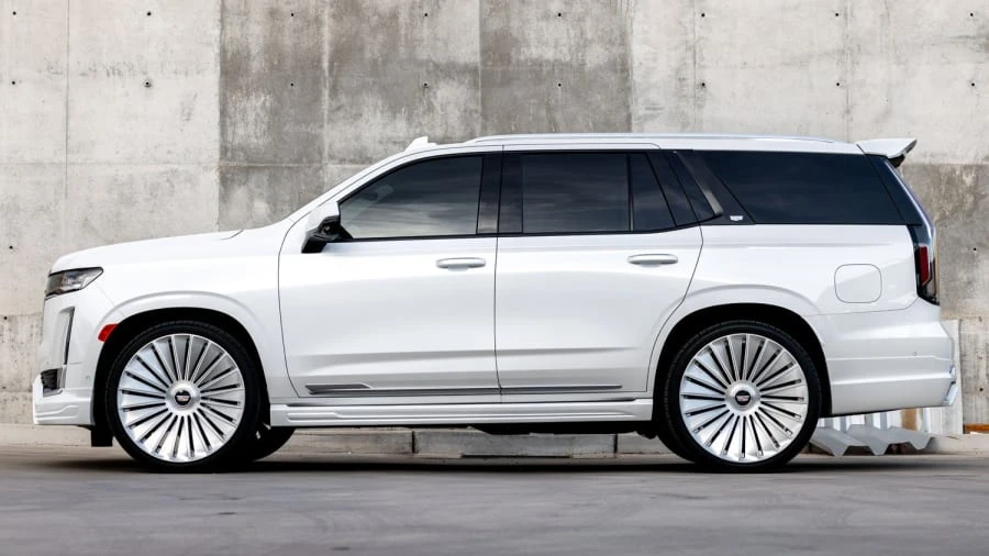 2022 Cadillac Escalade 5th Gen - Image 2 of 18