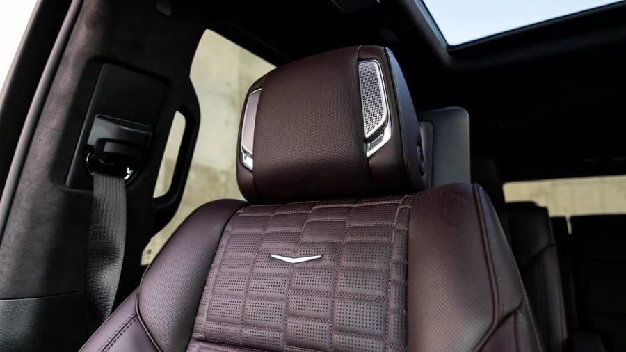 2022 Cadillac Escalade 5th Gen - Image 14 of 18