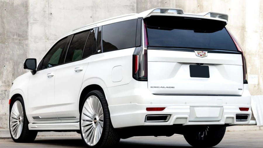 2022 Cadillac Escalade 5th Gen - Image 10 of 18