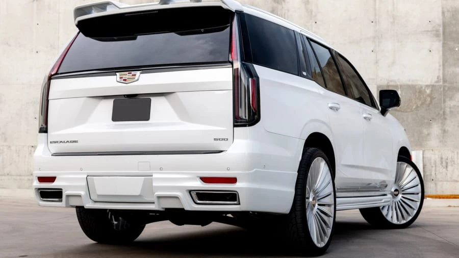 2022 Cadillac Escalade 5th Gen - Image 3 of 18