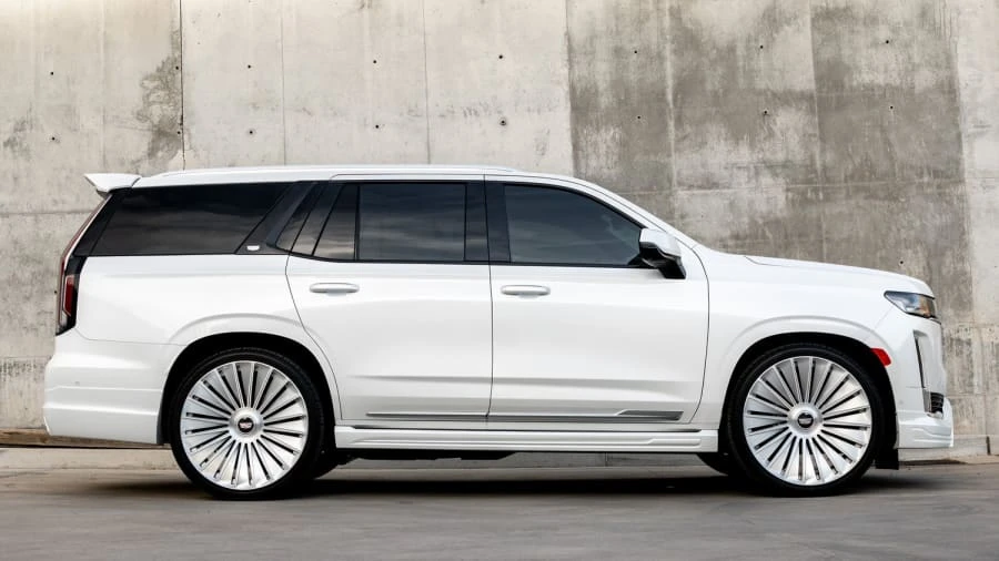 2022 Cadillac Escalade 5th Gen - Image 11 of 18