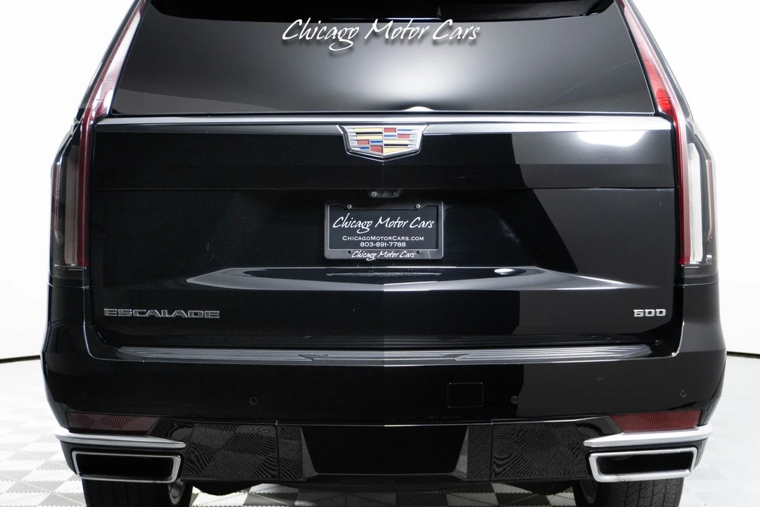 2022 Cadillac Escalade 5th Gen - Image 14 of 21