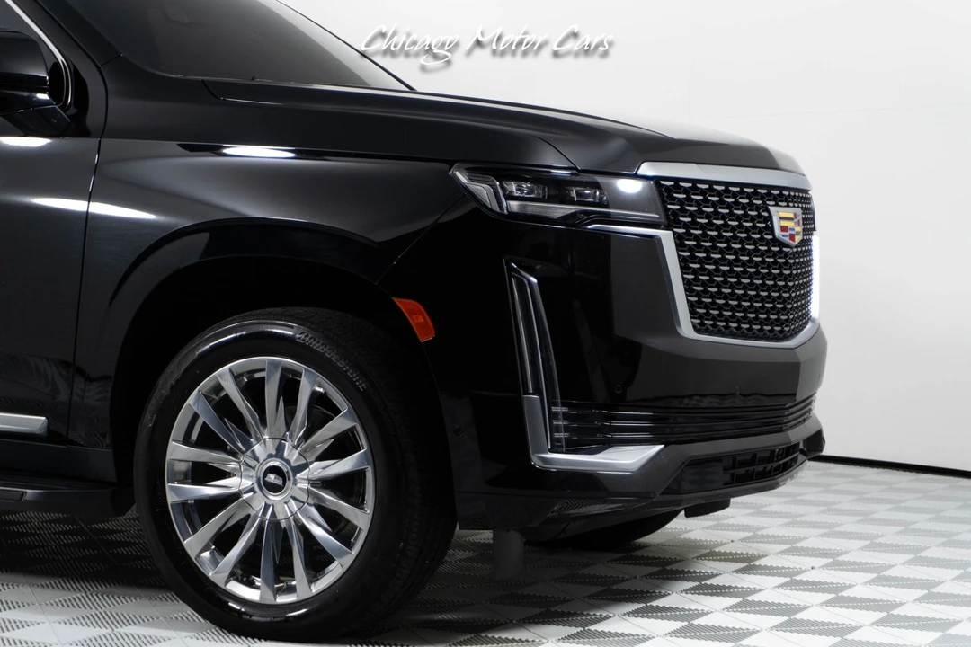 2022 Cadillac Escalade 5th Gen - Image 9 of 12
