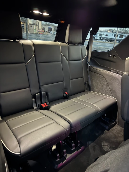 2022 Cadillac Escalade 5th Gen - Image 18 of 21